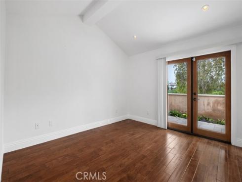 64  Royal Saint George  , Newport Beach, CA
