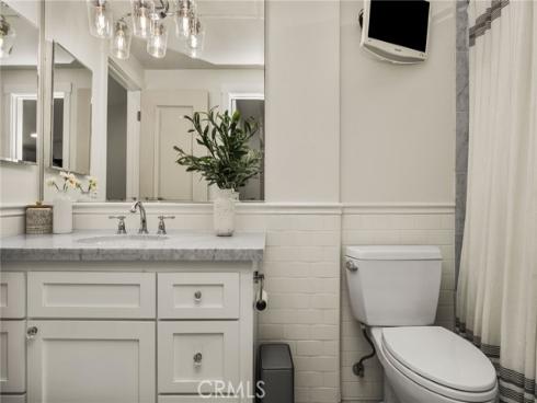 683  Vista Bonita  , Newport Beach, CA