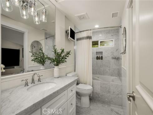 683  Vista Bonita  , Newport Beach, CA