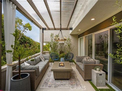 683  Vista Bonita  , Newport Beach, CA