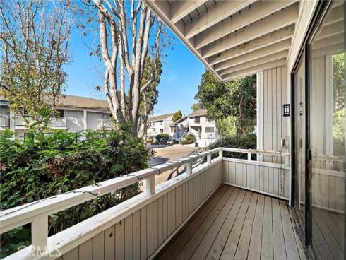 14 Baruna Court, Newport Beach, CA