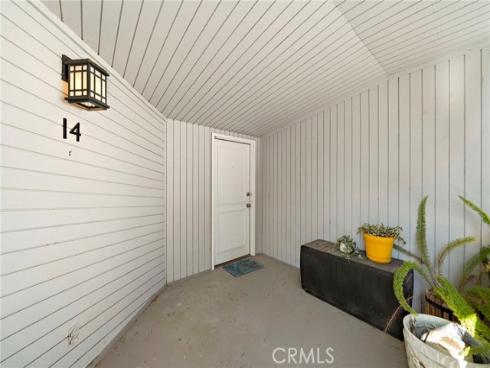 14 Baruna Court, Newport Beach, CA