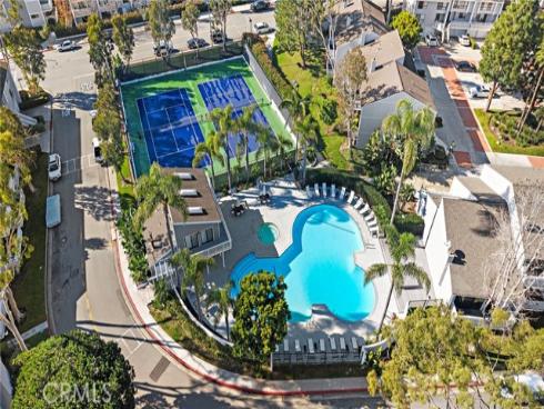 14 Baruna Court, Newport Beach, CA