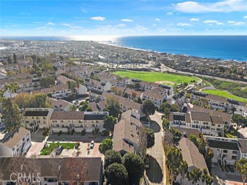 14 Baruna Court, Newport Beach, CA