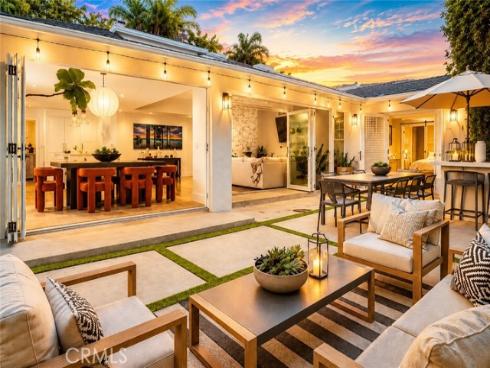 1826 Buttonshell , Newport Beach, CA
