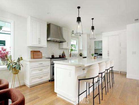 1826 Buttonshell , Newport Beach, CA