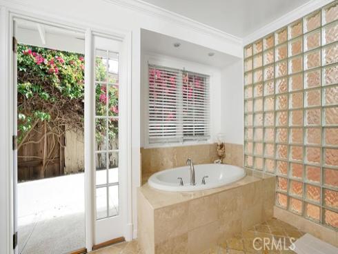 1826 Buttonshell , Newport Beach, CA