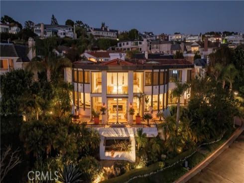 2  Trafalgar  , Newport Beach, CA