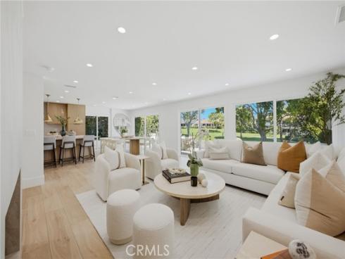 539 Vista Flora , Newport Beach, CA