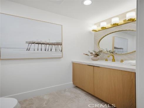 539 Vista Flora , Newport Beach, CA