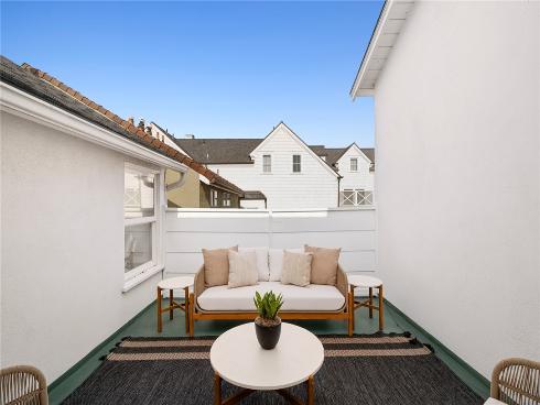 2029 Miramar Drive, Newport Beach, CA