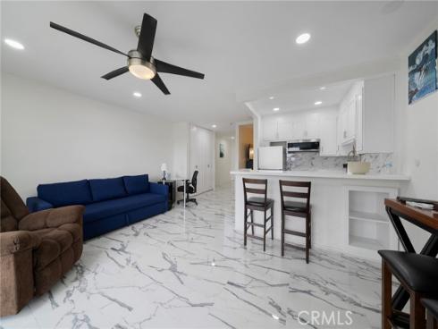 300 Cagney , Newport Beach, CA
