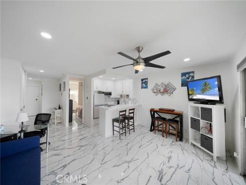 300 Cagney , Newport Beach, CA
