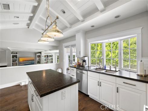 2201 Aralia , Newport Beach, CA
