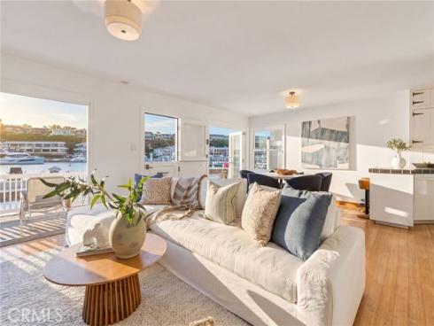 1403 N Bayfront , Newport Beach, CA