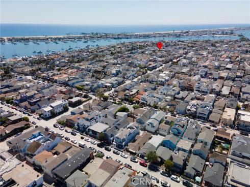 209  Ruby  , Newport Beach, CA