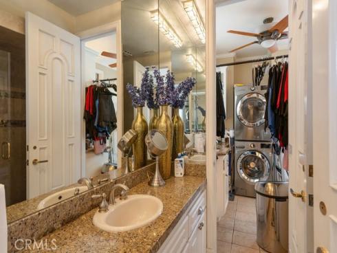 842 Harbor Island Drive, Newport Beach, CA