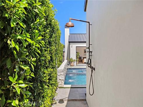 1615 Lincoln Lane, Newport Beach, CA