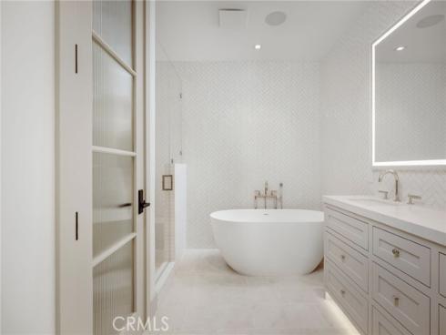 225 Diamond , Newport Beach, CA