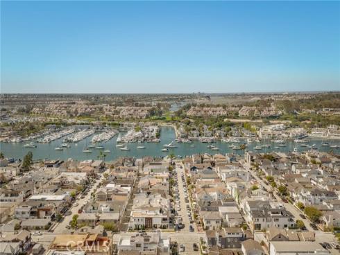 225 Diamond , Newport Beach, CA