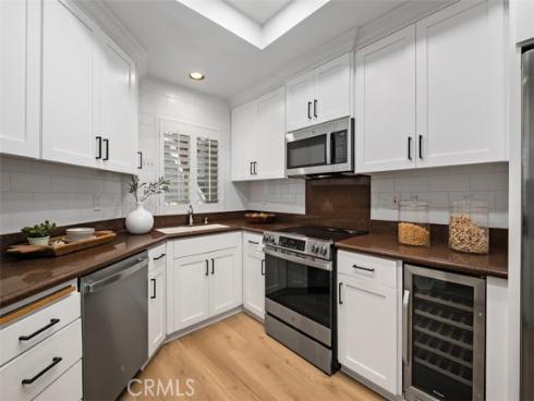 251 Chesterfield , Newport Beach, CA