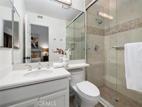 251 Chesterfield , Newport Beach, CA