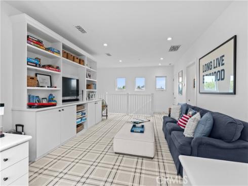 1230 Essex Lane, Newport Beach, CA