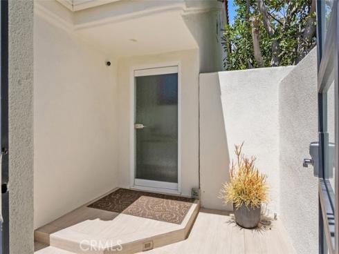 43 Gannet Lane, Newport Beach, CA