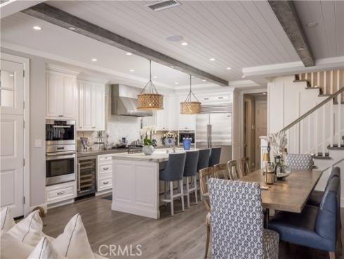 121  41st  , Newport Beach, CA