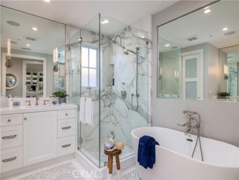 121  41st  , Newport Beach, CA