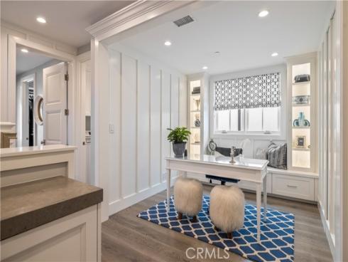 121  41st  , Newport Beach, CA