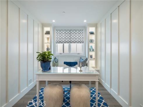 121  41st  , Newport Beach, CA