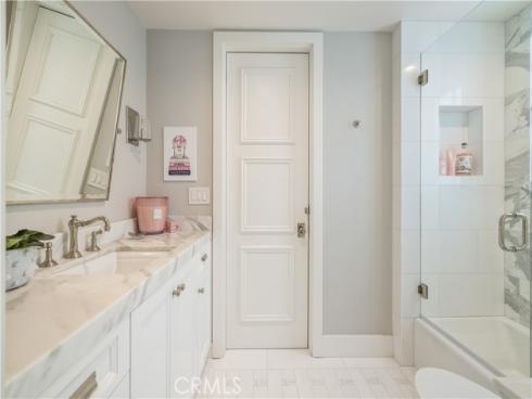 121  41st  , Newport Beach, CA