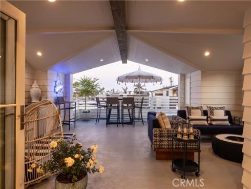 121  41st  , Newport Beach, CA