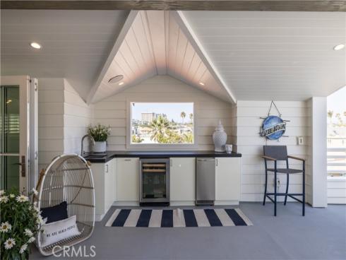 121  41st  , Newport Beach, CA