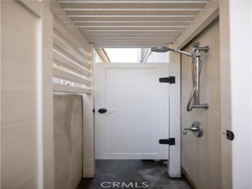 121  41st  , Newport Beach, CA