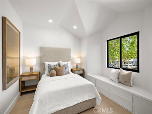 1700 Port Ashley , Newport Beach, CA