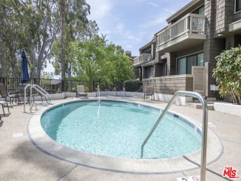 38 Sea Island Drive, Newport Beach, CA