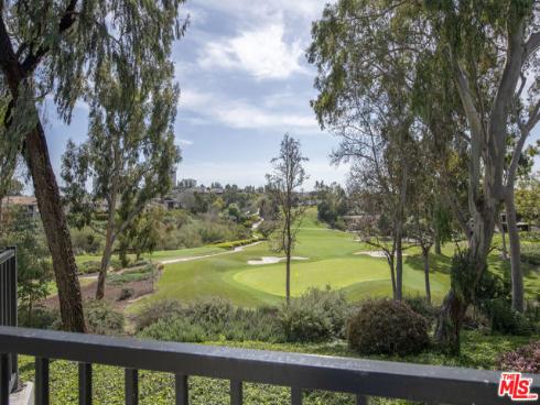 38 Sea Island Drive, Newport Beach, CA