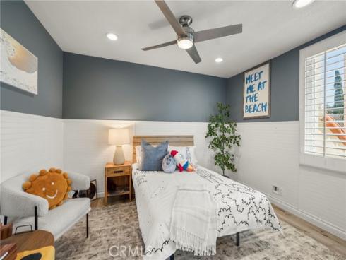 2332 Vista Huerta , Newport Beach, CA