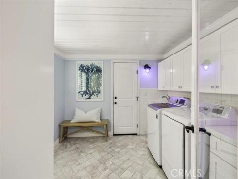 2332 Vista Huerta , Newport Beach, CA