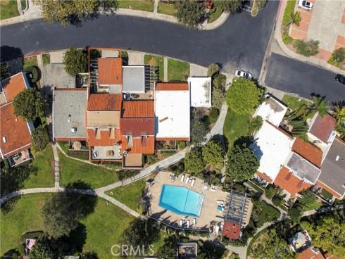 2332  Vista Huerta  , Newport Beach, CA