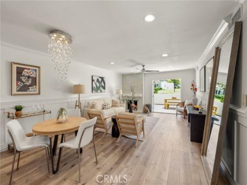 2332 Vista Huerta , Newport Beach, CA