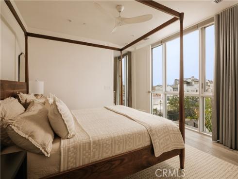 3001 Via Malaga , Newport Beach, CA