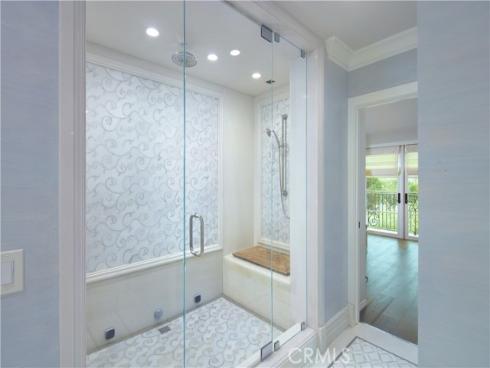 4 Inverness Lane, Newport Beach, CA