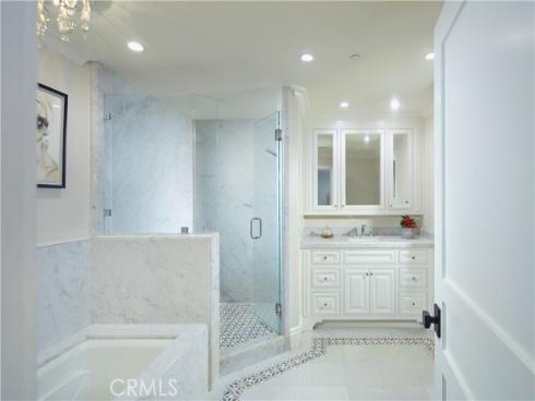 4 Inverness Lane, Newport Beach, CA