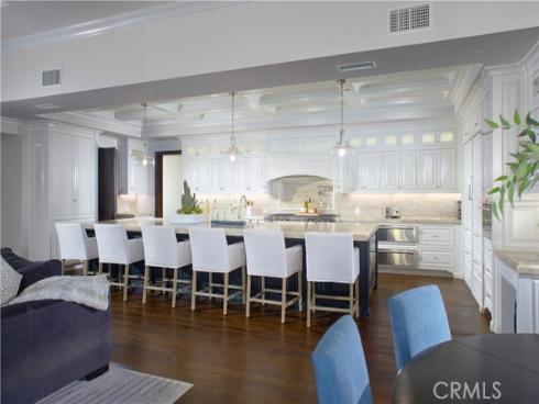 4 Inverness Lane, Newport Beach, CA
