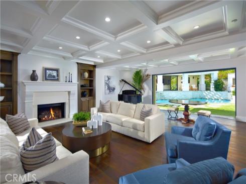4 Inverness Lane, Newport Beach, CA