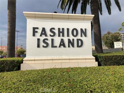 4802  Neptune Ave  , Newport Beach, CA