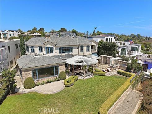 108 Kings Place , Newport Beach, CA